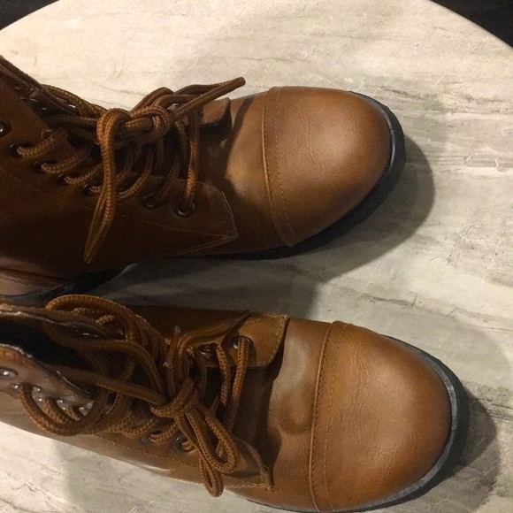 (Authentic) charles Albert leather boots - Picture 5 of 5